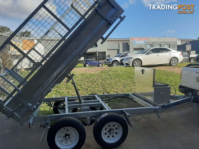 TIPPING TRAILER RANGE PAINTED - photo 2 of 11
