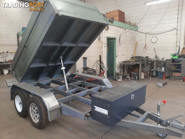 TIPPING TRAILER RANGE PAINTED - photo 3 of 11