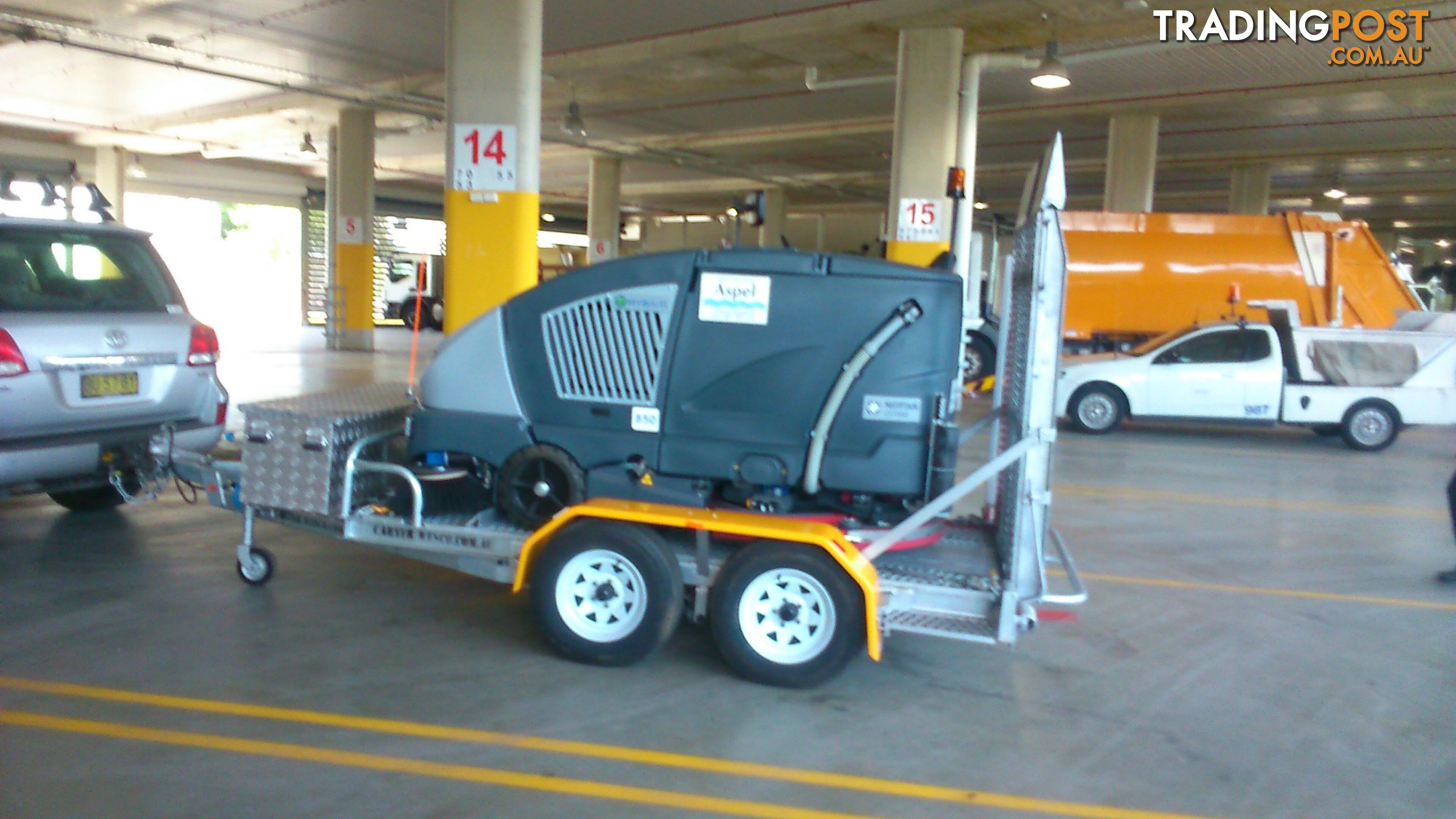 SWEEPER TILT TRAILERS