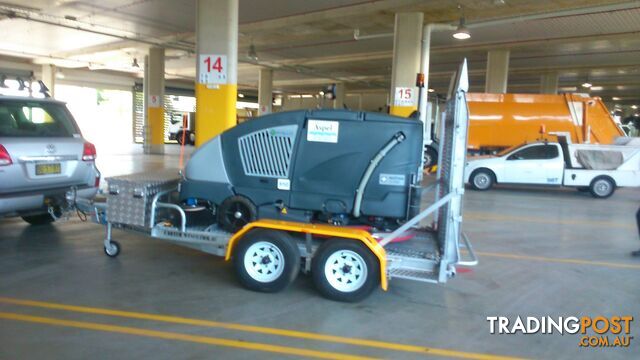 SWEEPER TILT TRAILERS