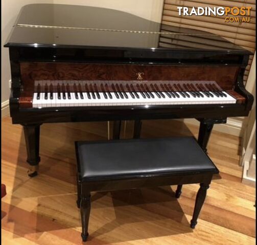 Story & Clark Baby Grand Piano (Ebony)