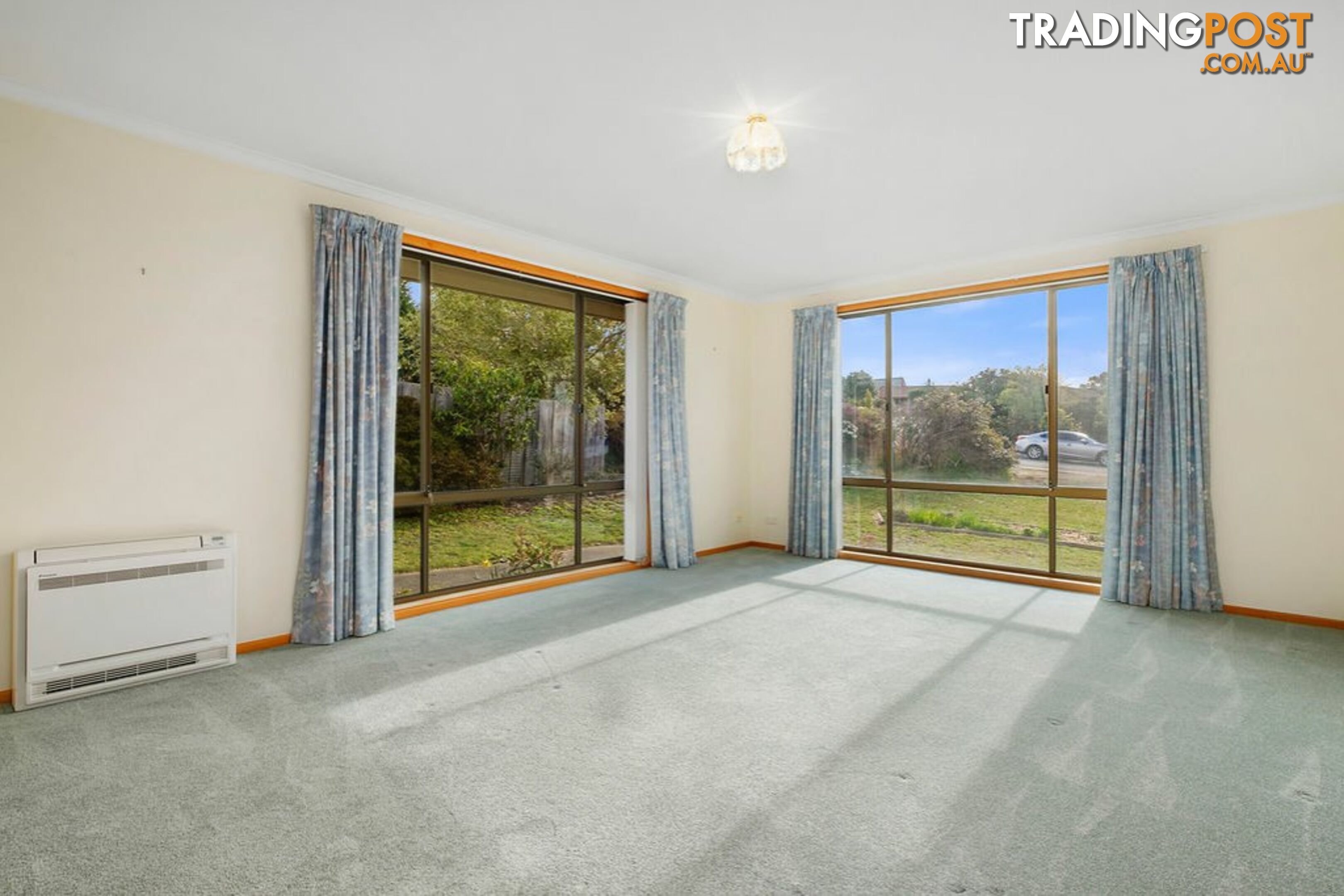 8 Ashley Court BLACKMANS BAY TAS 7052