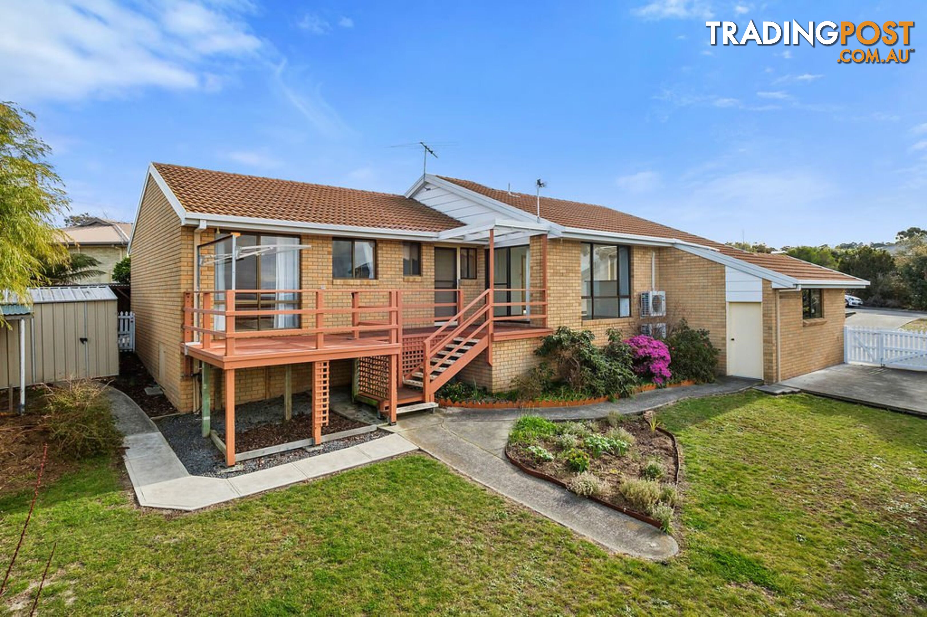 8 Ashley Court BLACKMANS BAY TAS 7052