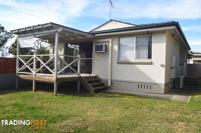 10 Maurice Street St Clair NSW 2759