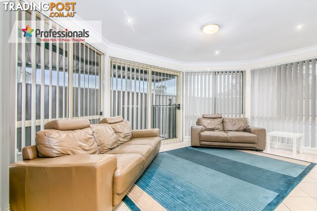 60 Blackwell Avenue St Clair NSW 2759