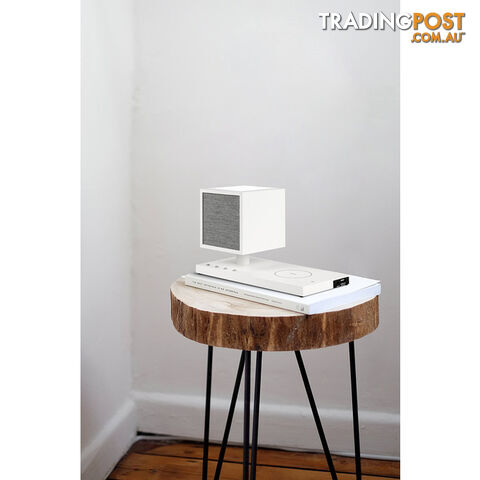 REVWHT REVIVE BLUETOOTH SPEAKER WIRELESS CHARGING PAD AND LAMP - photo 5 of 7