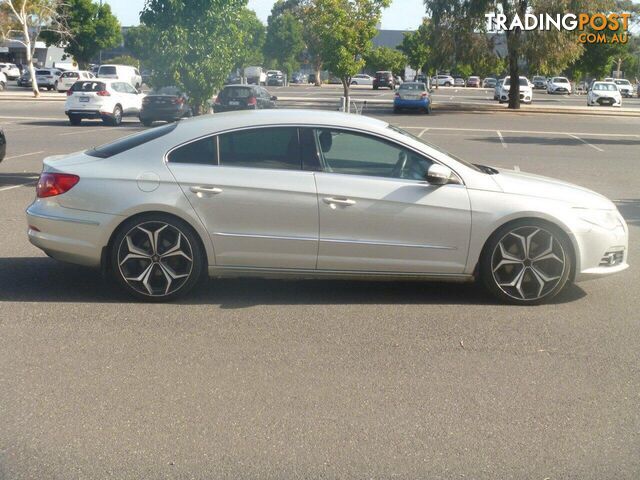 2009 VOLKSWAGEN PASSAT CC 125 TDI 3C SEDAN, 4 DOORS, 4 SEATS