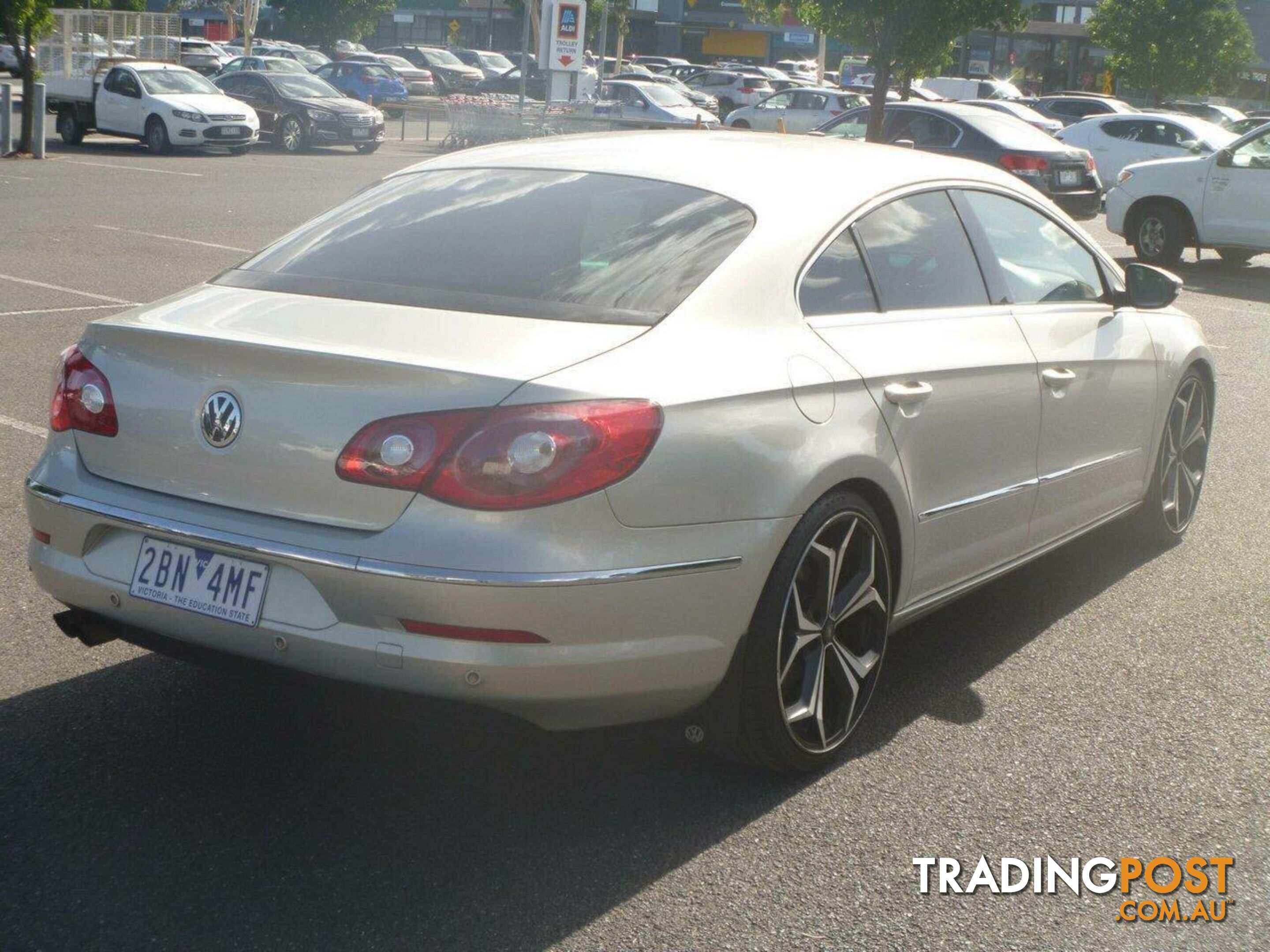 2009 VOLKSWAGEN PASSAT CC 125 TDI 3C SEDAN, 4 DOORS, 4 SEATS