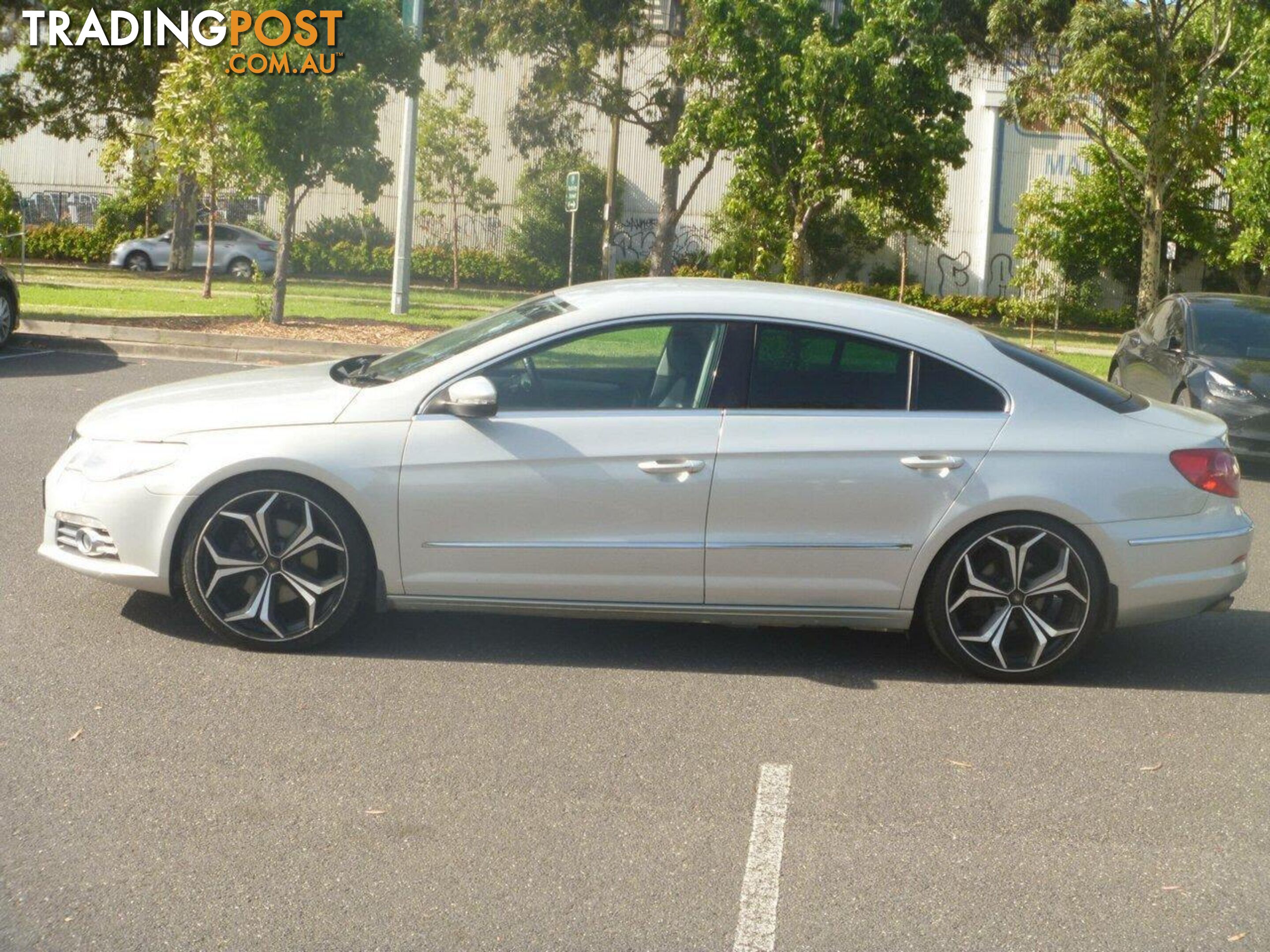 2009 VOLKSWAGEN PASSAT CC 125 TDI 3C SEDAN, 4 DOORS, 4 SEATS