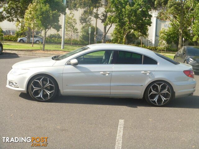 2009 VOLKSWAGEN PASSAT CC 125 TDI 3C SEDAN, 4 DOORS, 4 SEATS