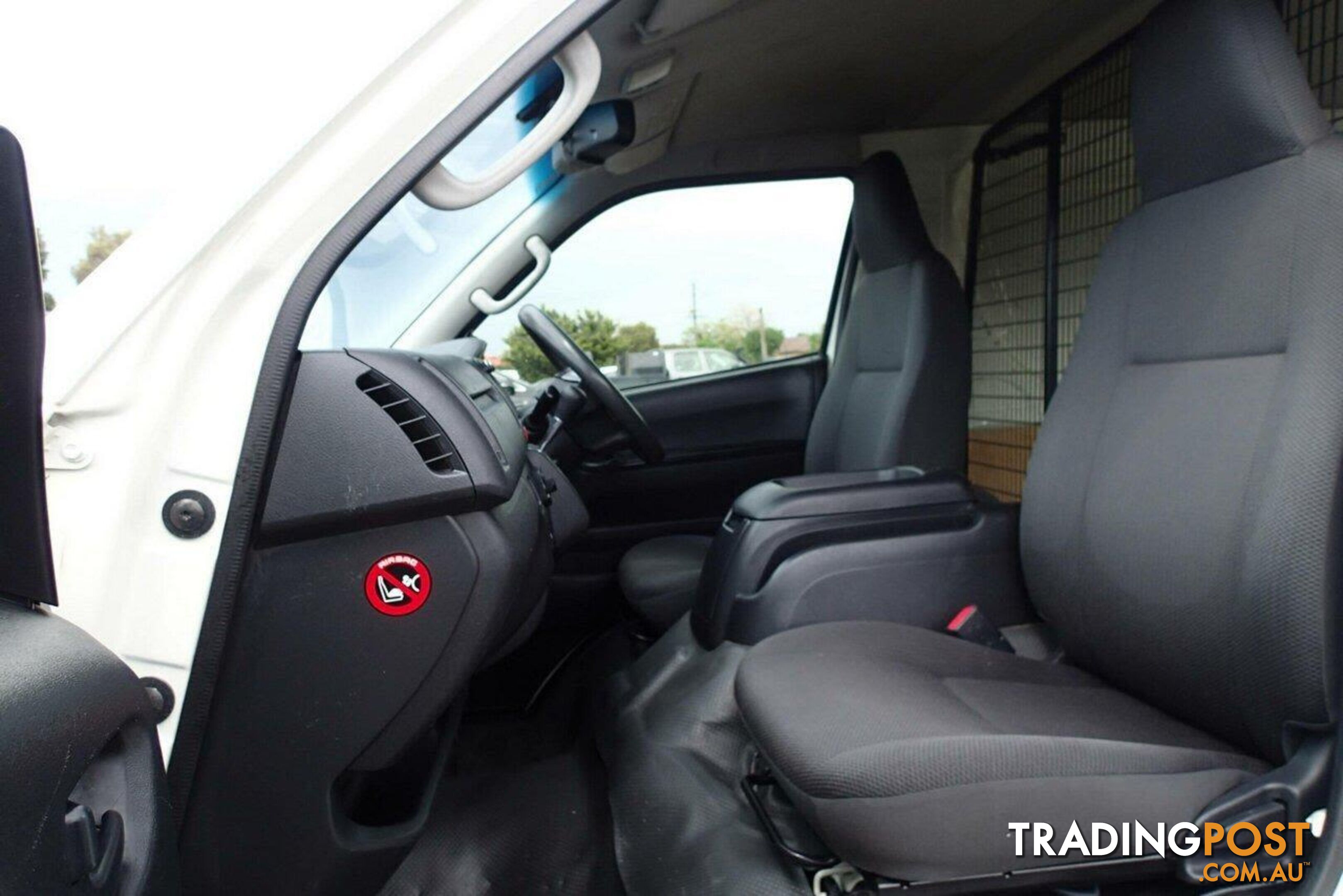 2017 TOYOTA HIACE LWB KDH201R MY16 COMMERCIAL, 4 DOORS, 2 SEATS