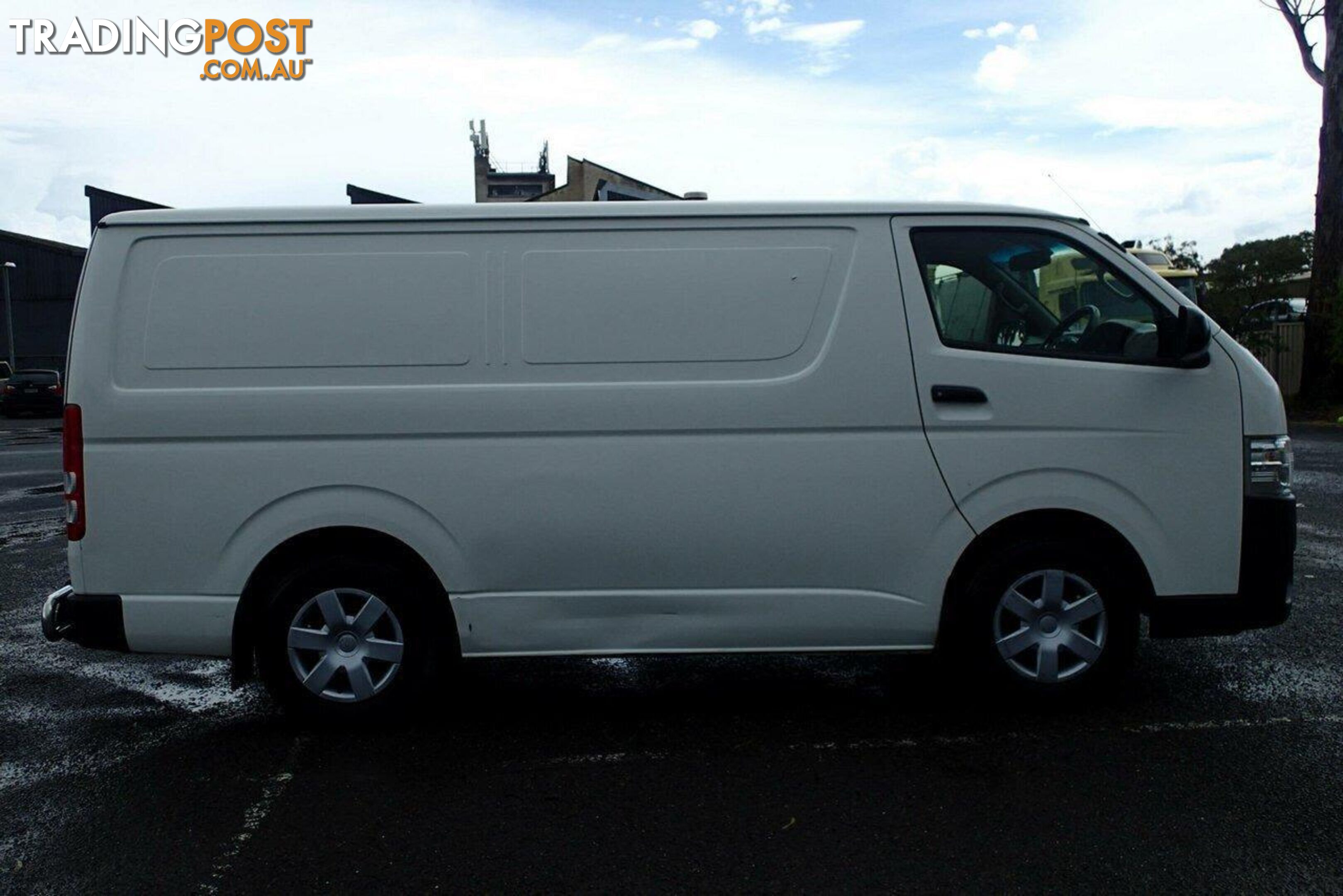 2017 TOYOTA HIACE LWB KDH201R MY16 COMMERCIAL, 4 DOORS, 2 SEATS