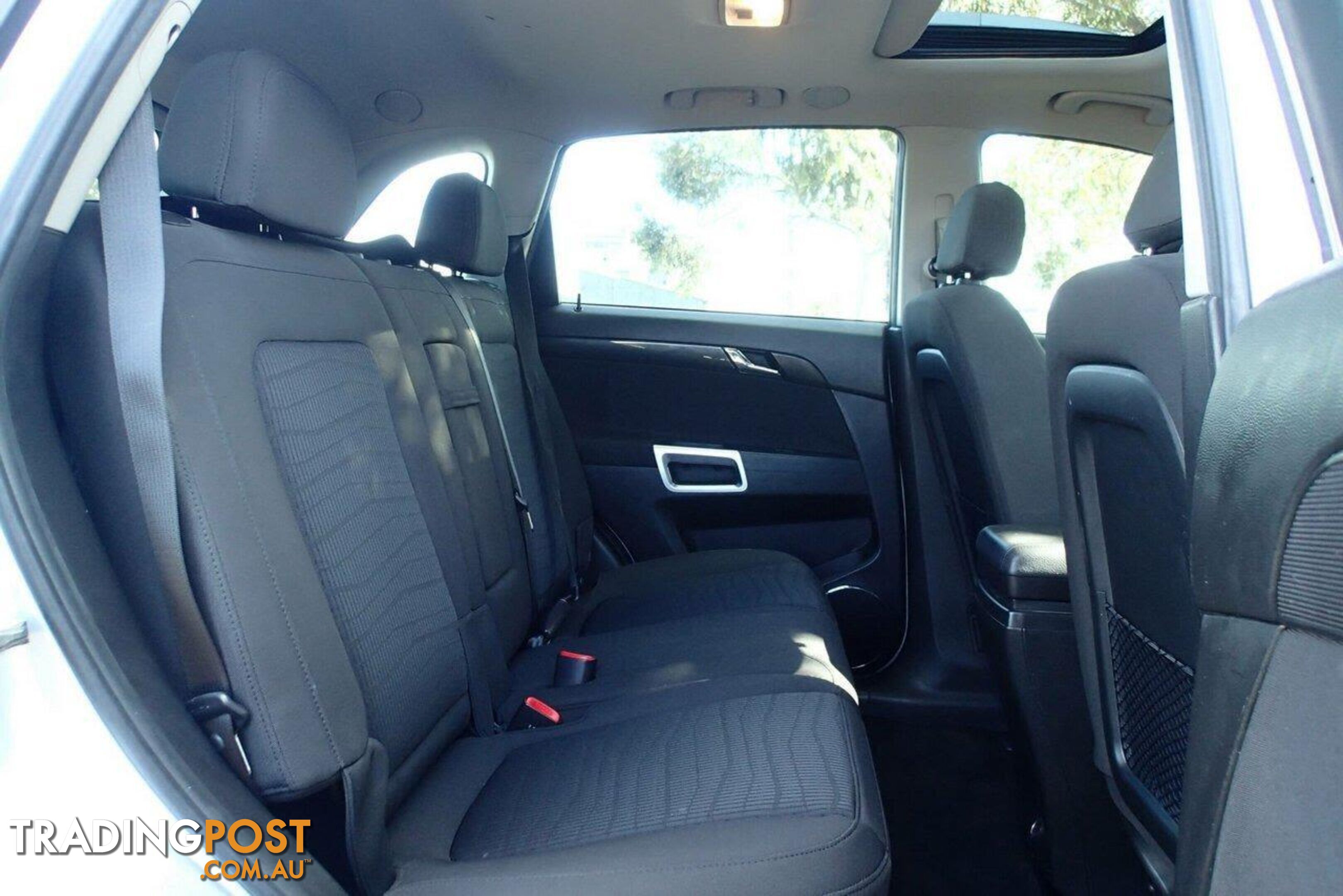 2012 HOLDEN CAPTIVA 5 (FWD) CG SERIES II SUV, 4 DOORS, 5 SEATS