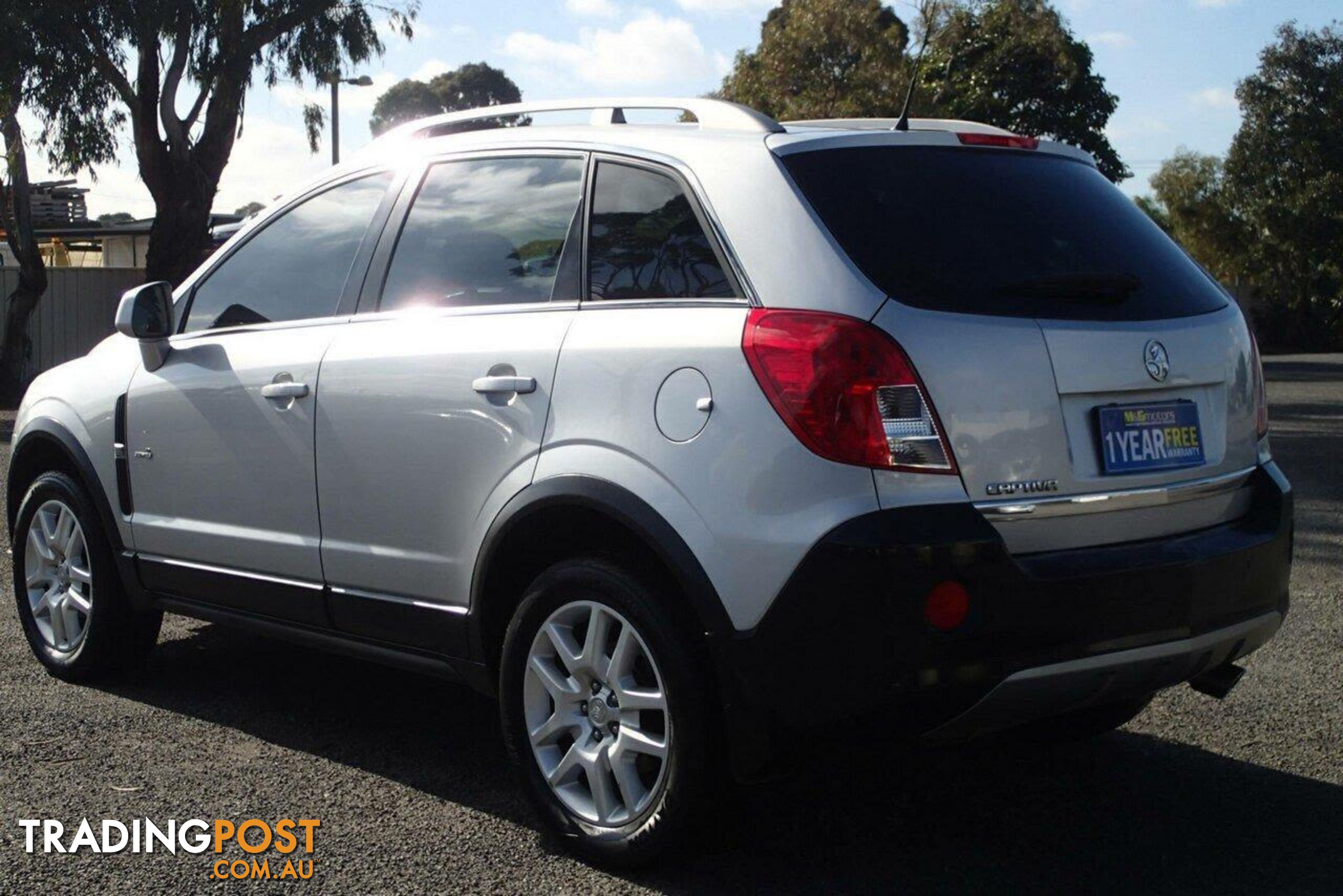 2012 HOLDEN CAPTIVA 5 (FWD) CG SERIES II SUV, 4 DOORS, 5 SEATS