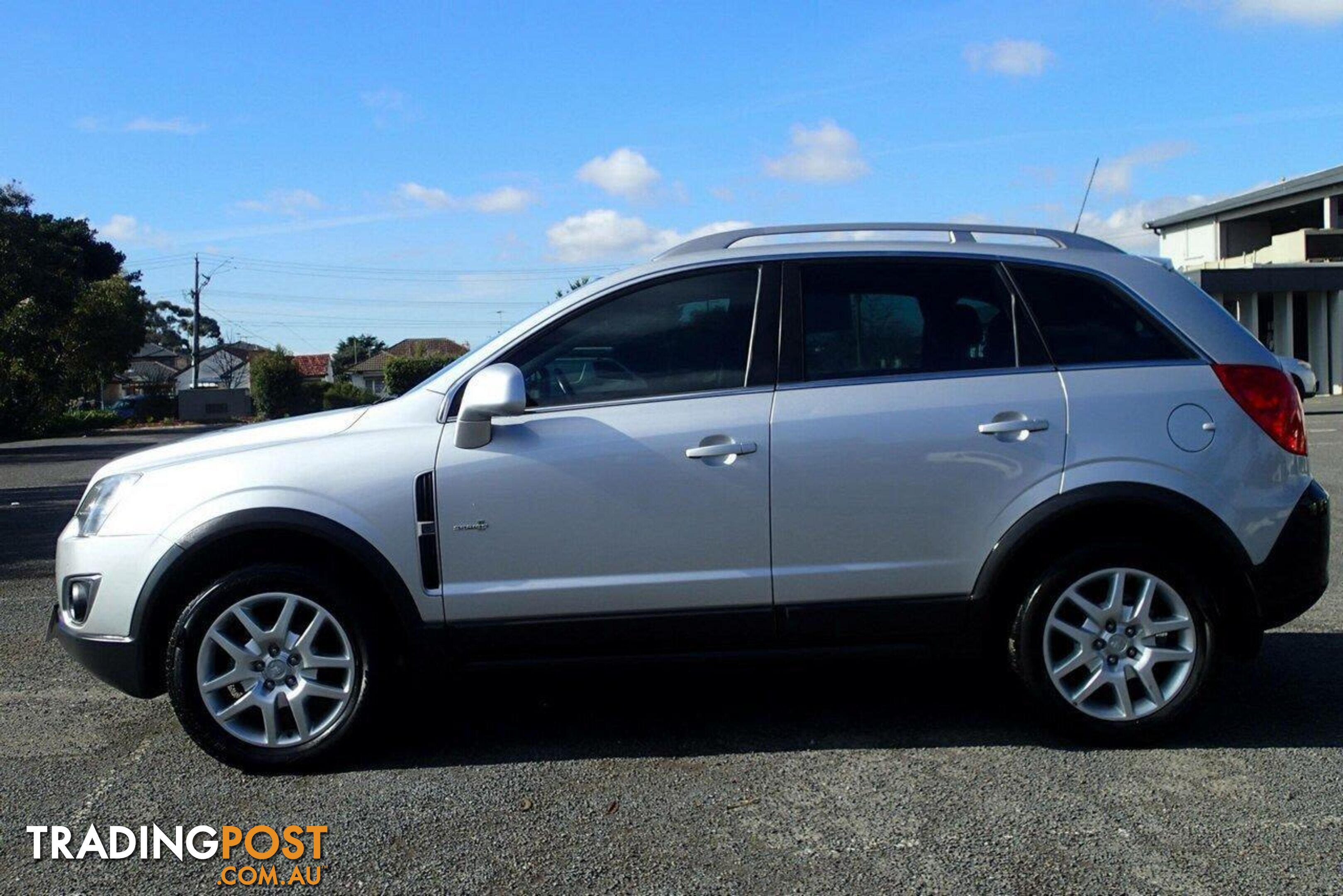 2012 HOLDEN CAPTIVA 5 (FWD) CG SERIES II SUV, 4 DOORS, 5 SEATS