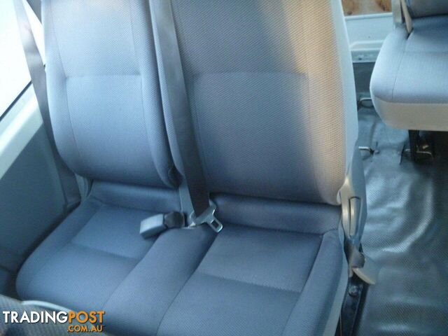 2009 TOYOTA HIACE COMMUTER TRH223R MY07 UPGRADE PEOPLE MOVER, 3 DOORS, 14 SEATS