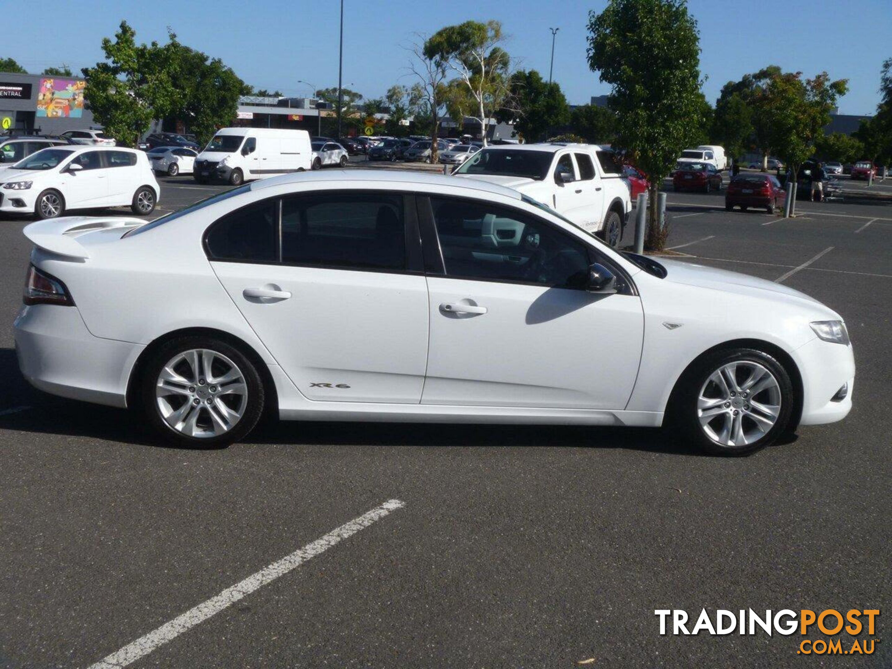 2009 FORD FALCON XR6 FG SEDAN, 4 DOORS, 5 SEATS