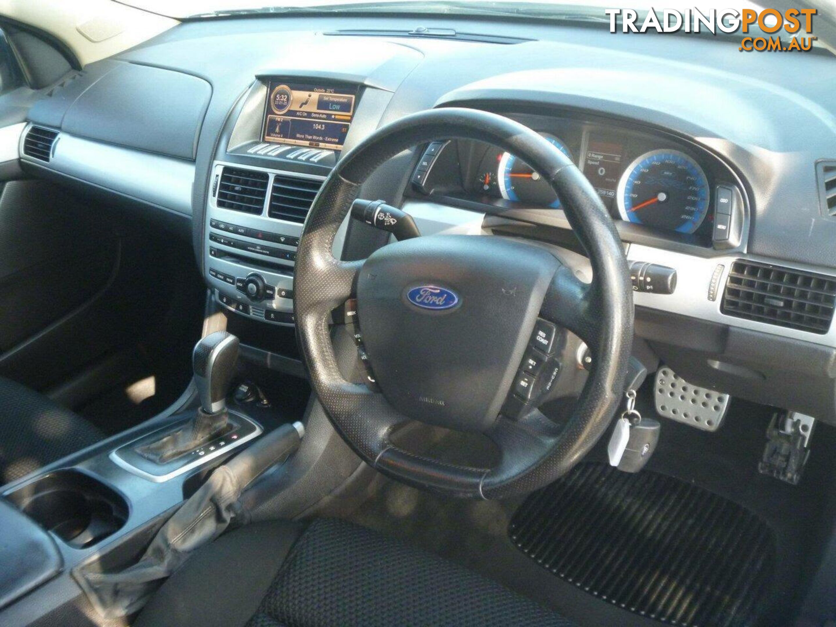 2009 FORD FALCON XR6 FG SEDAN, 4 DOORS, 5 SEATS