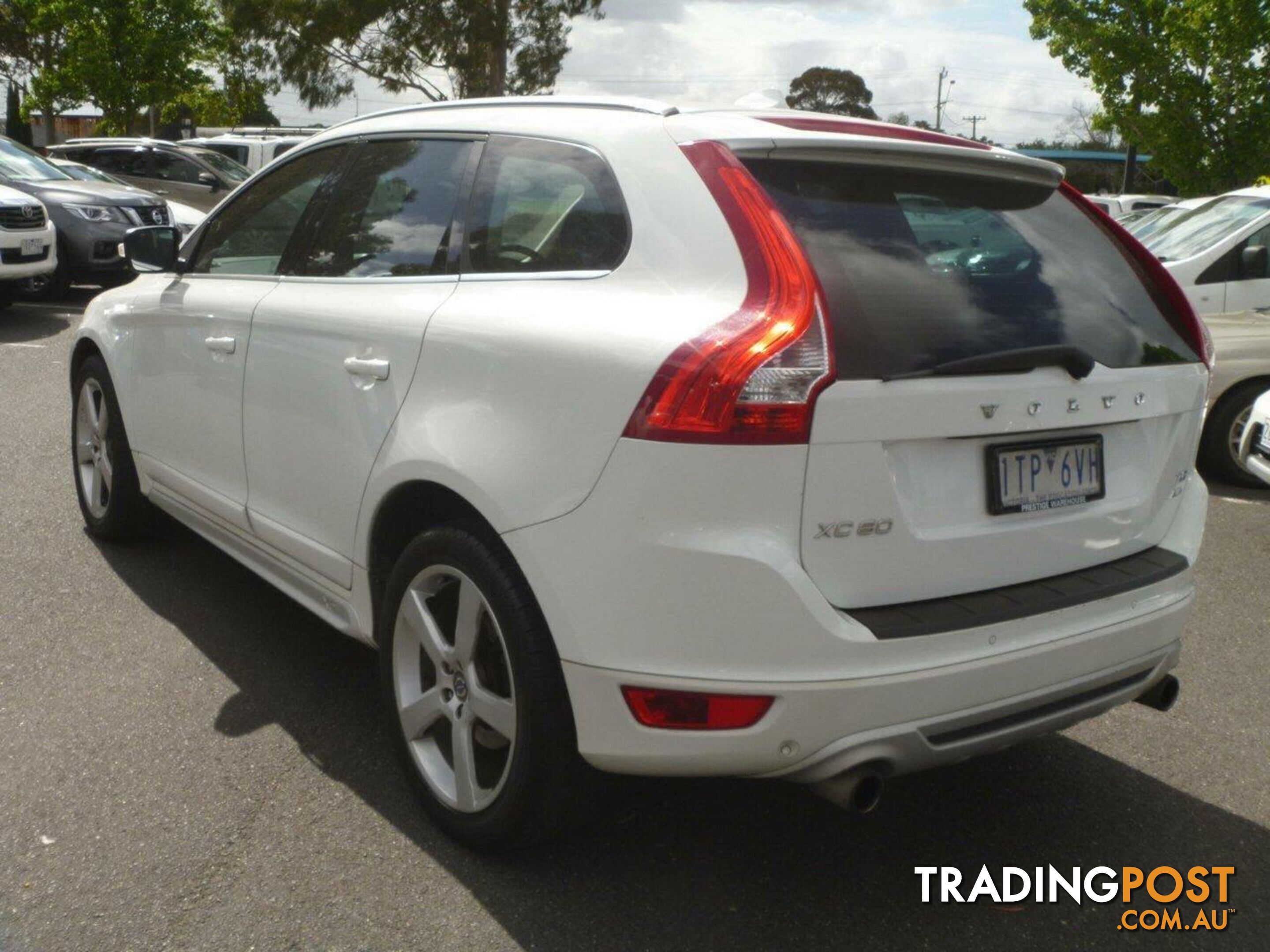 2011 VOLVO XC60 T6 R-DESIGN DZ MY12 SUV, 4 DOORS, 5 SEATS