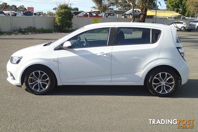 2017 HOLDEN BARINA CD TM MY18 HATCH, 5 DOORS, 5 SEATS