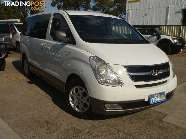 2010 HYUNDAI IMAX  TQ WAGON, 4 DOORS, 8 SEATS