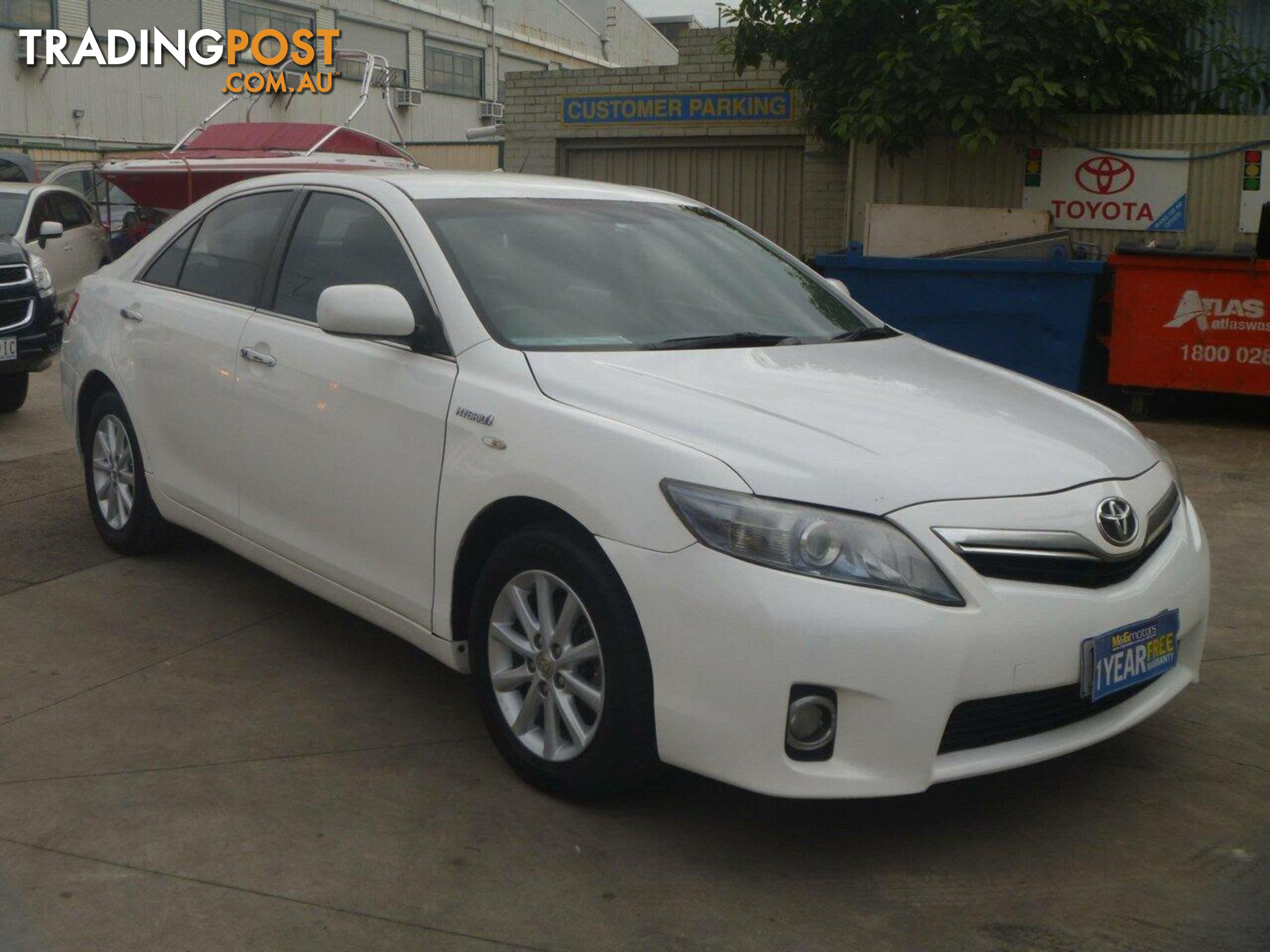 2011 TOYOTA CAMRY HYBRID AHV40R SEDAN, 4 DOORS, 5 SEATS