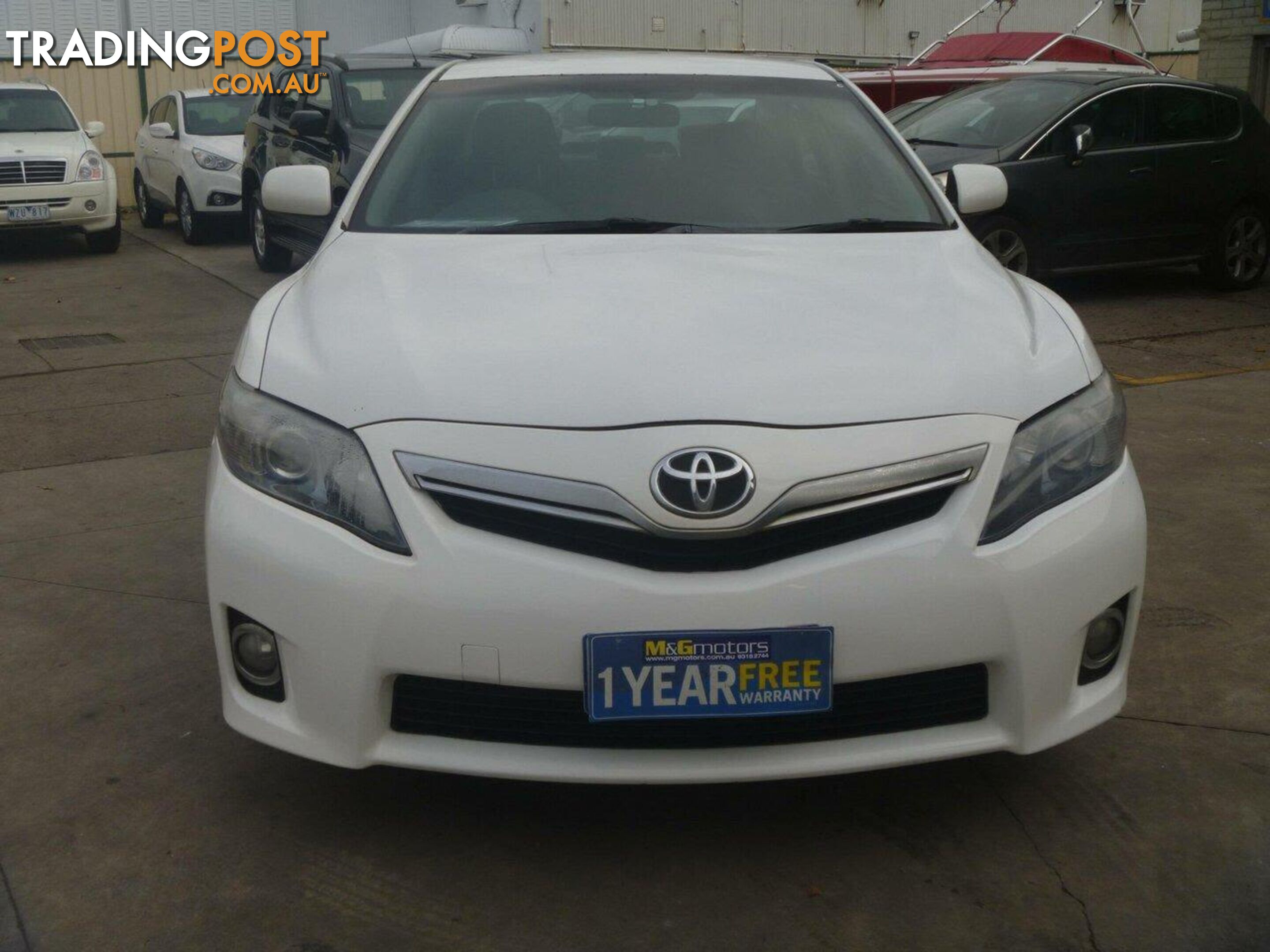 2011 TOYOTA CAMRY HYBRID AHV40R SEDAN