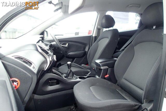 2011 HYUNDAI IX35 ACTIVE (FWD) LM MY11 SUV, 4 DOORS, 5 SEATS