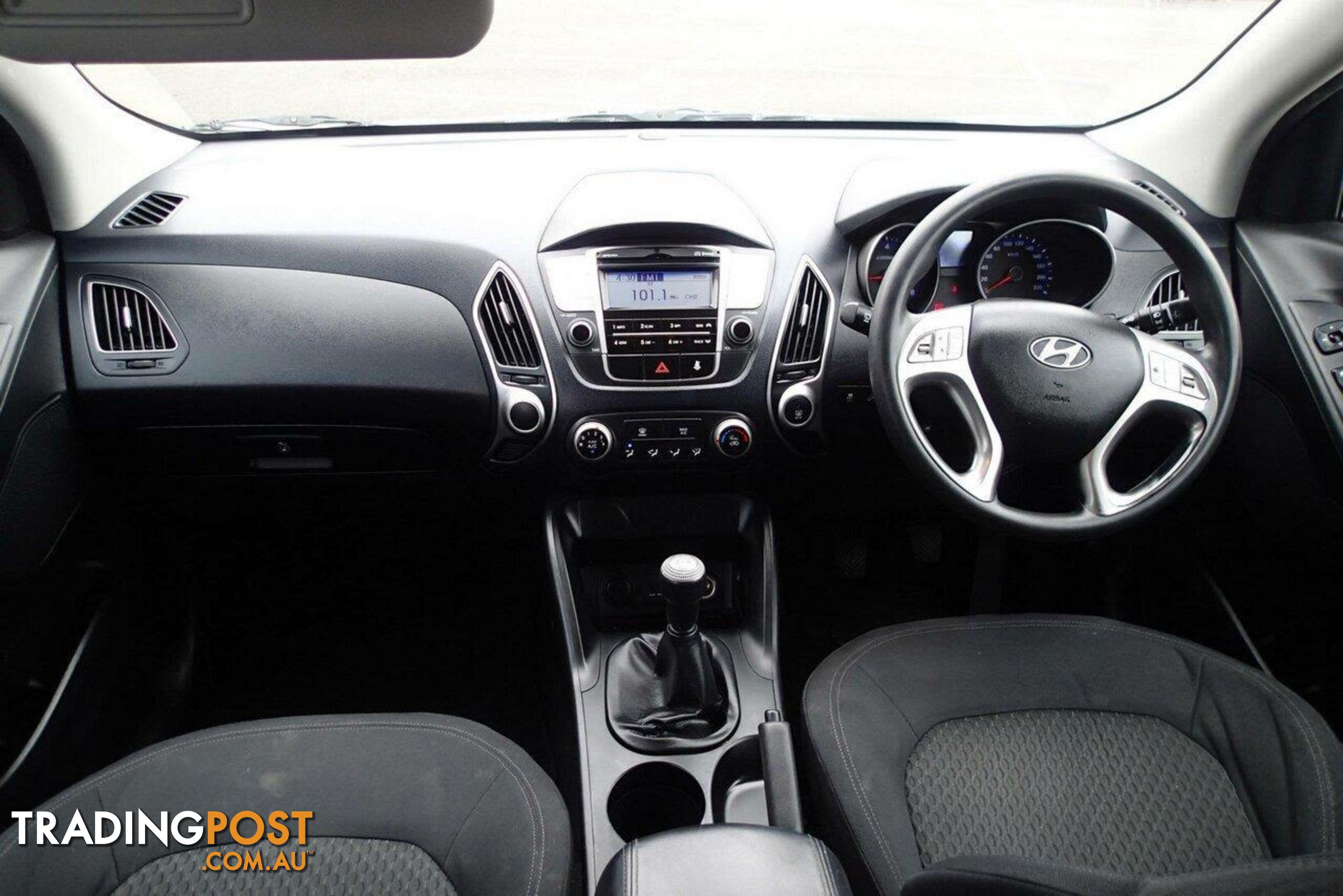 2011 HYUNDAI IX35 ACTIVE (FWD) LM MY11 SUV, 4 DOORS, 5 SEATS