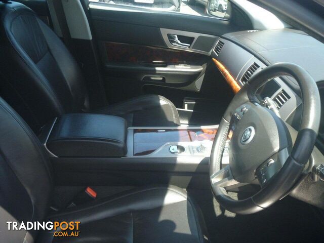 2008 JAGUAR XF 3.0 V6 LUXURY  SEDAN