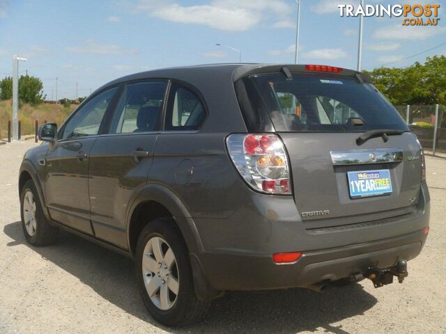 2011 HOLDEN CAPTIVA SX (FWD) CG MY10 SUV, 4 DOORS, 7 SEATS