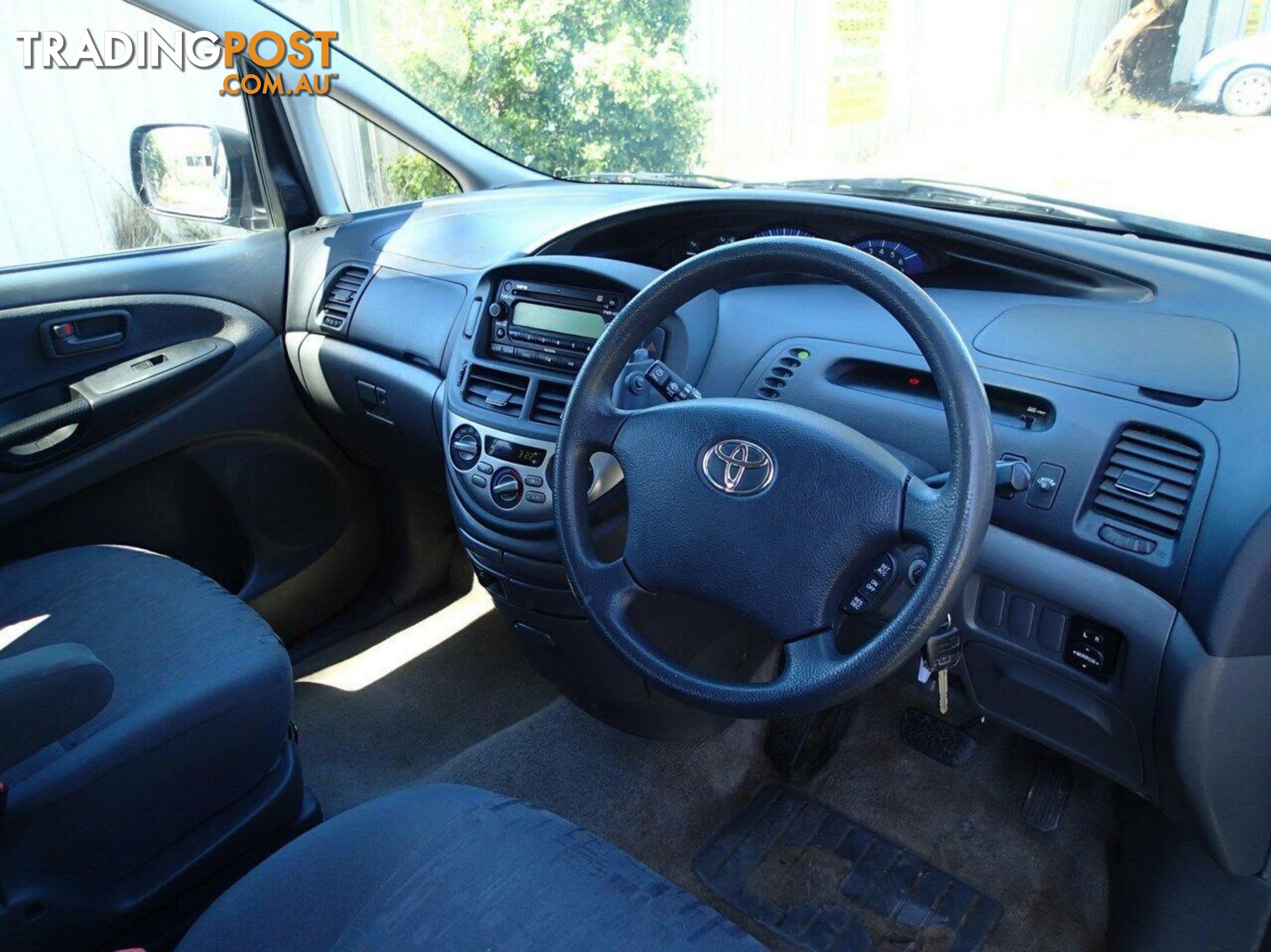 2005 TOYOTA TARAGO GLI ACR30R WAGON