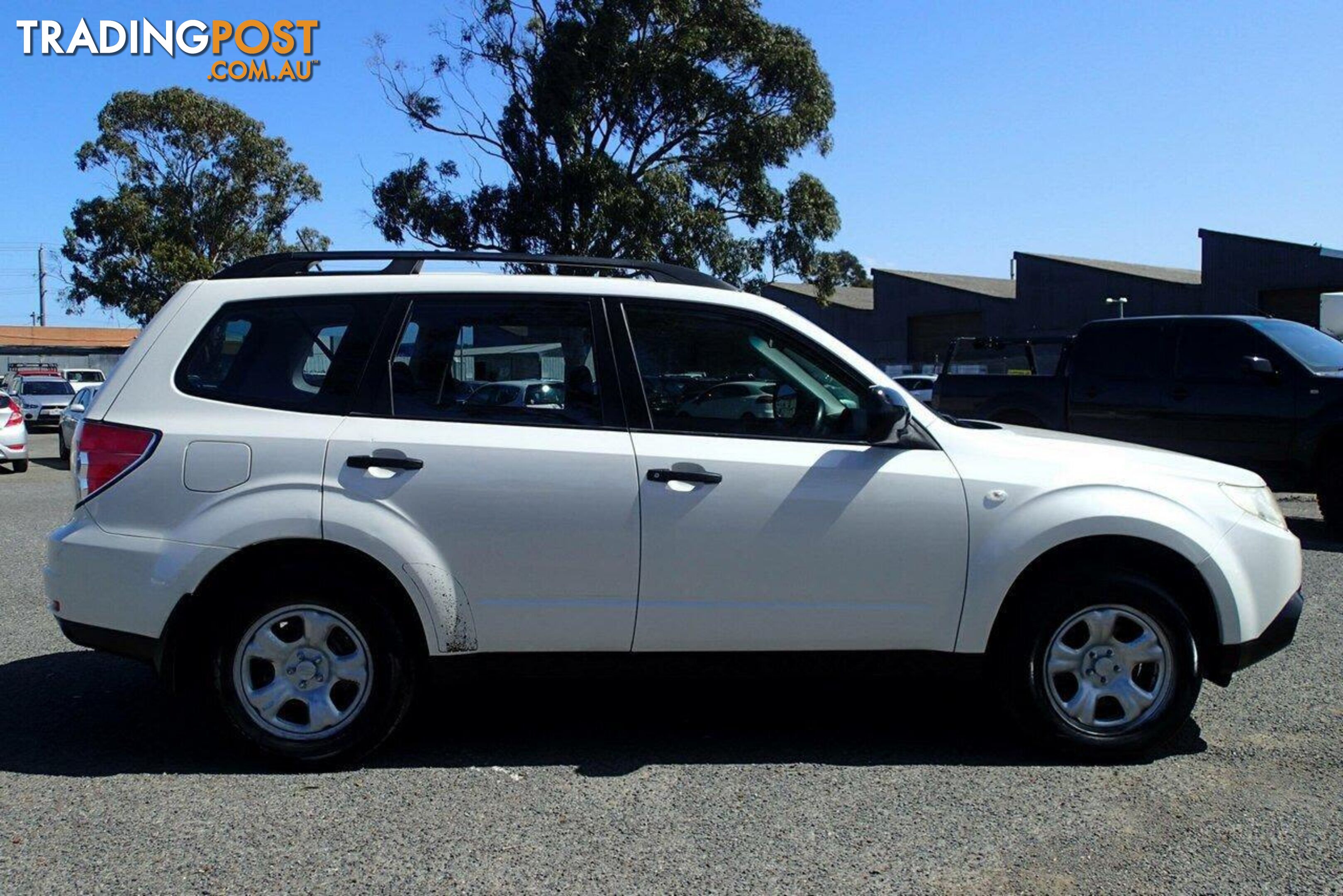 2011 SUBARU FORESTER X MY10 SUV, 4 DOORS, 5 SEATS