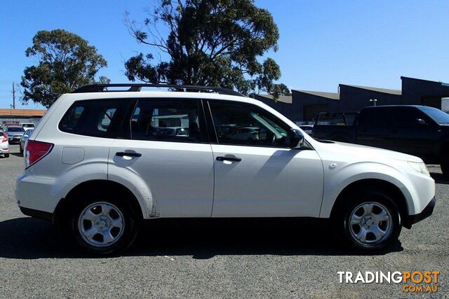 2011 SUBARU FORESTER X MY10 SUV, 4 DOORS, 5 SEATS