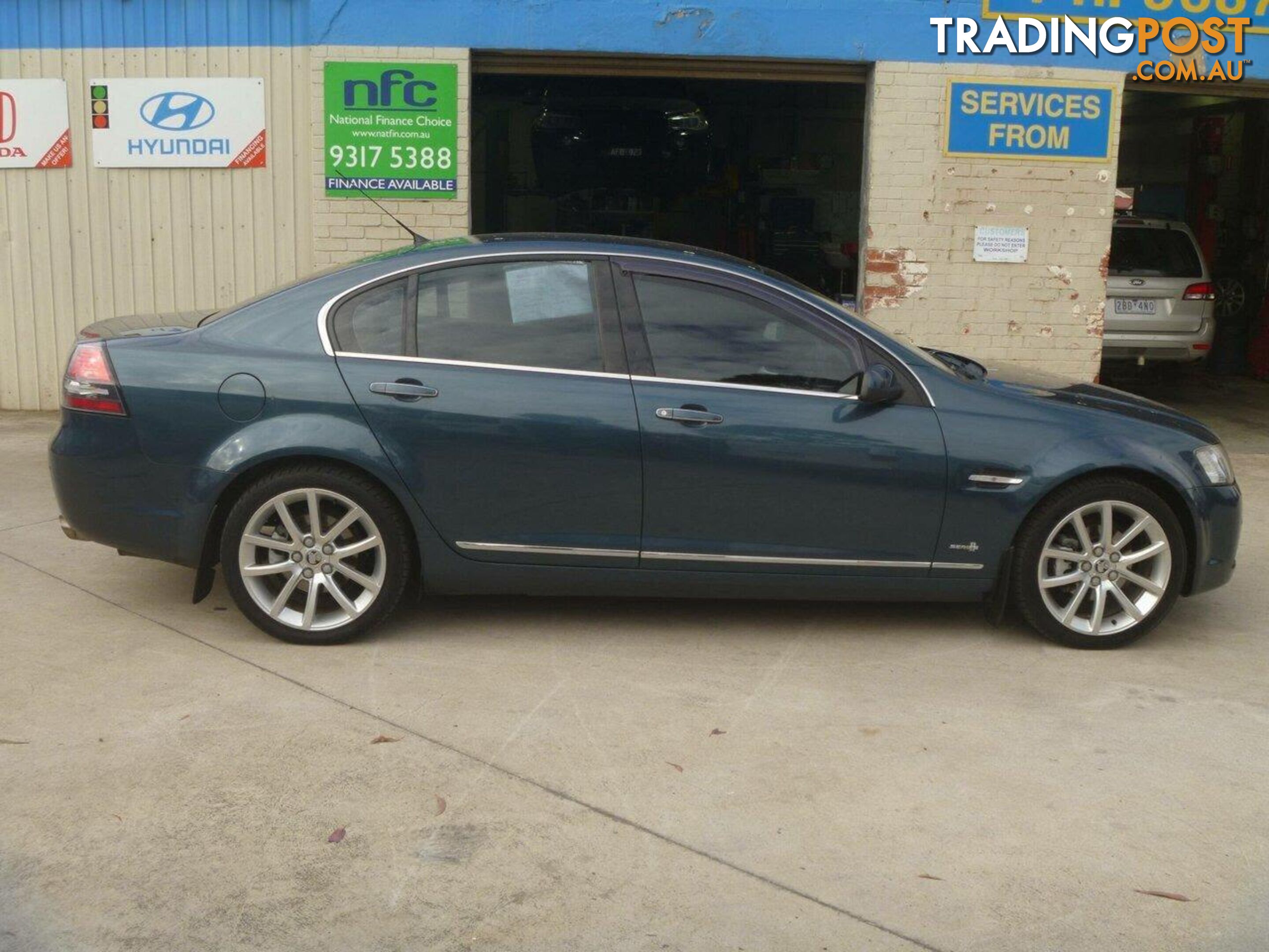 2010 HOLDEN CALAIS  VE II SEDAN, 4 DOORS, 5 SEATS