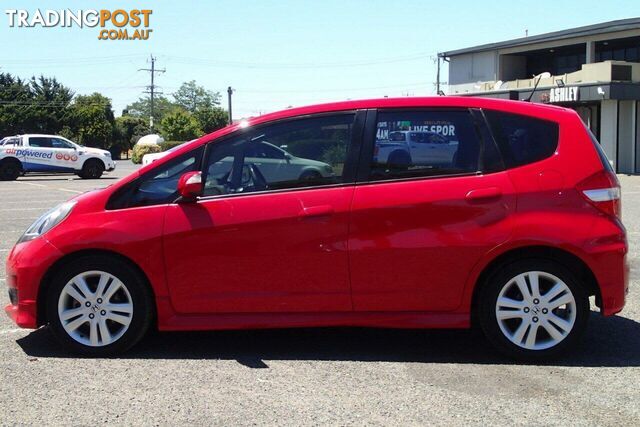 2012 HONDA JAZZ VIBE-S GE MY12 HATCH, 5 DOORS, 5 SEATS