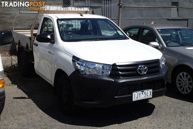 2017 TOYOTA HILUX WORKMATE GUN122R UTE TRAY, 2 DOORS, 2 SEATS