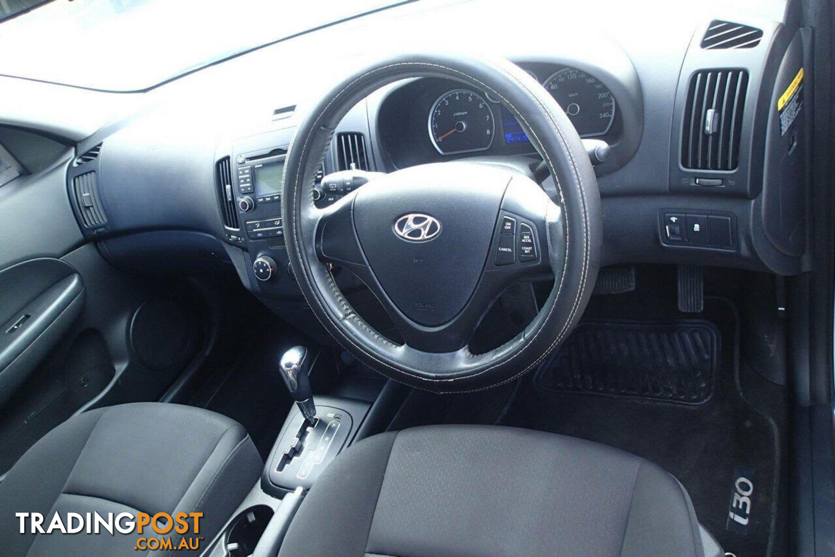 2012 HYUNDAI I30 TROPHY FD MY12 HATCH, 5 DOORS, 5 SEATS