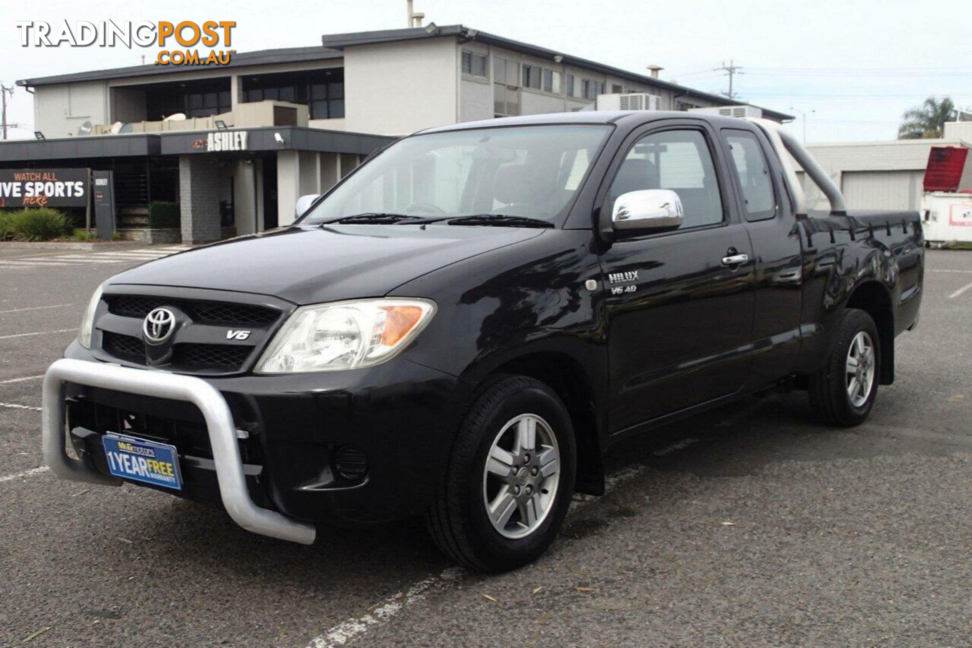 2005 TOYOTA HILUX SR GGN15R UTE TRAY, 4 DOORS, 5 SEATS