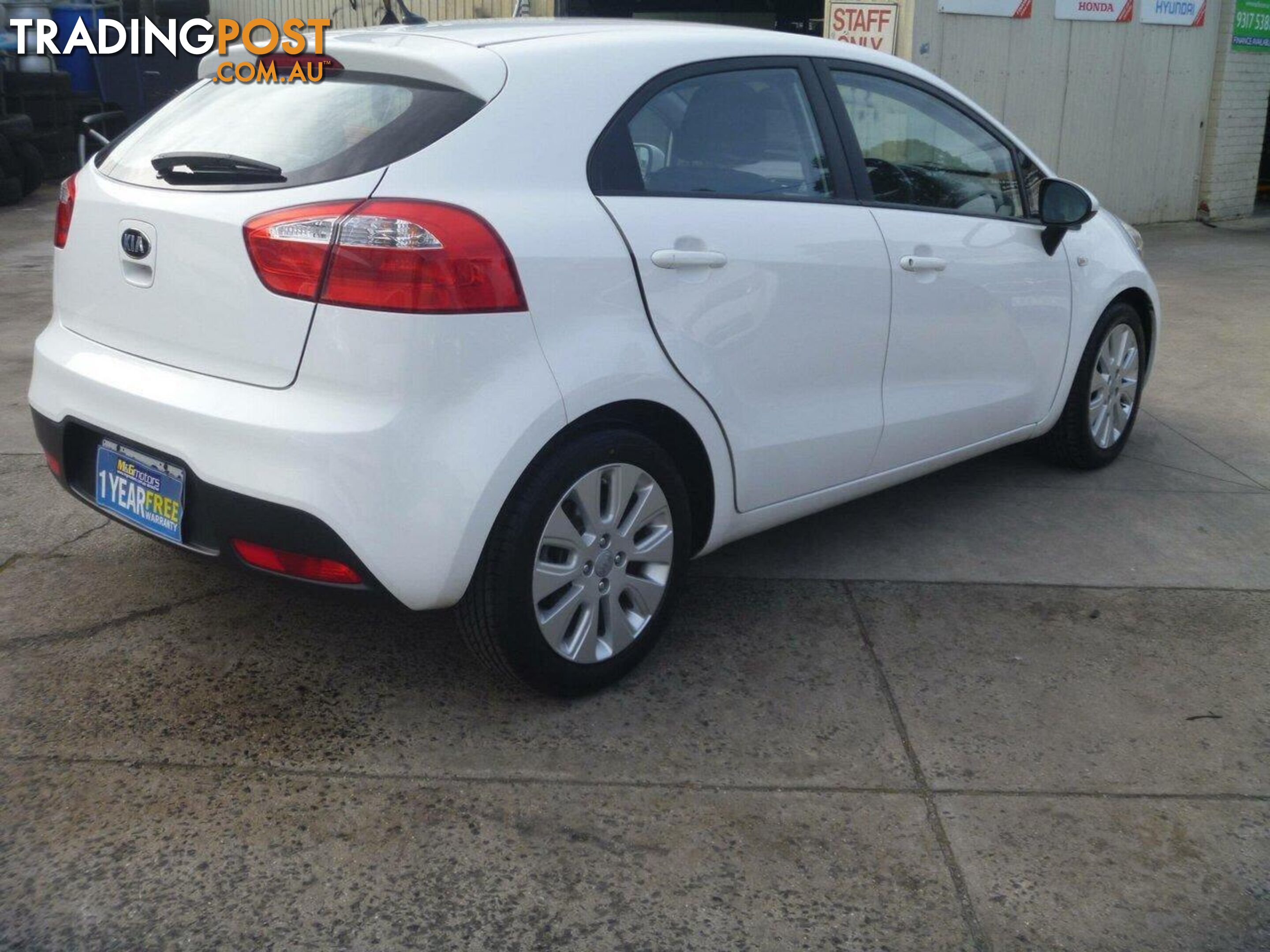 2011 KIA RIO S UB HATCH