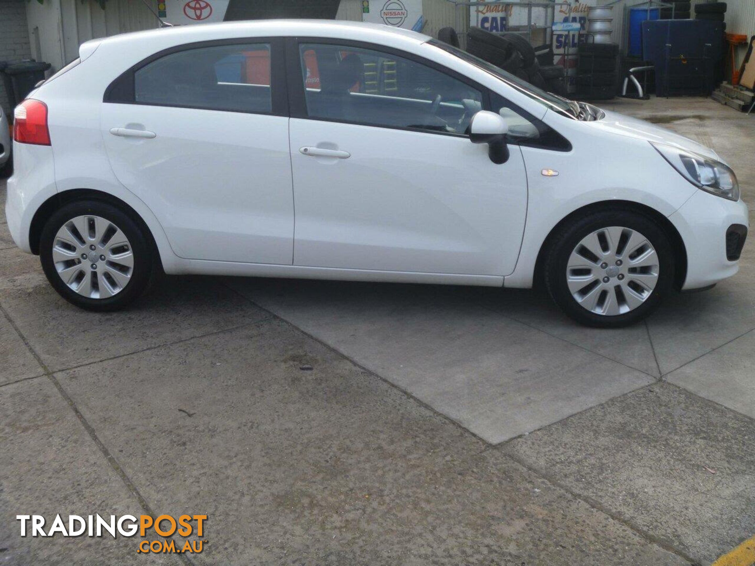 2011 KIA RIO S UB HATCH