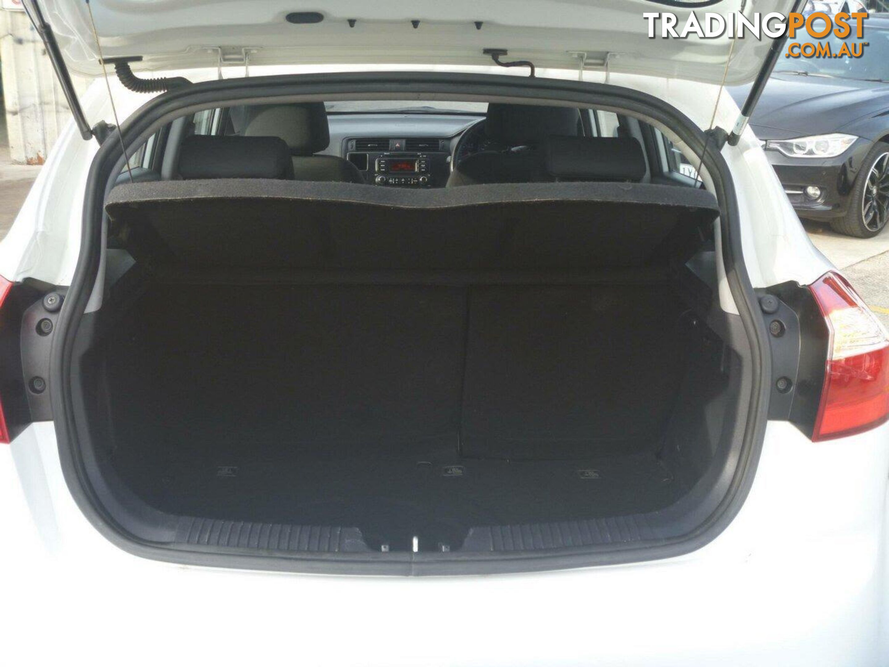 2011 KIA RIO S UB HATCH