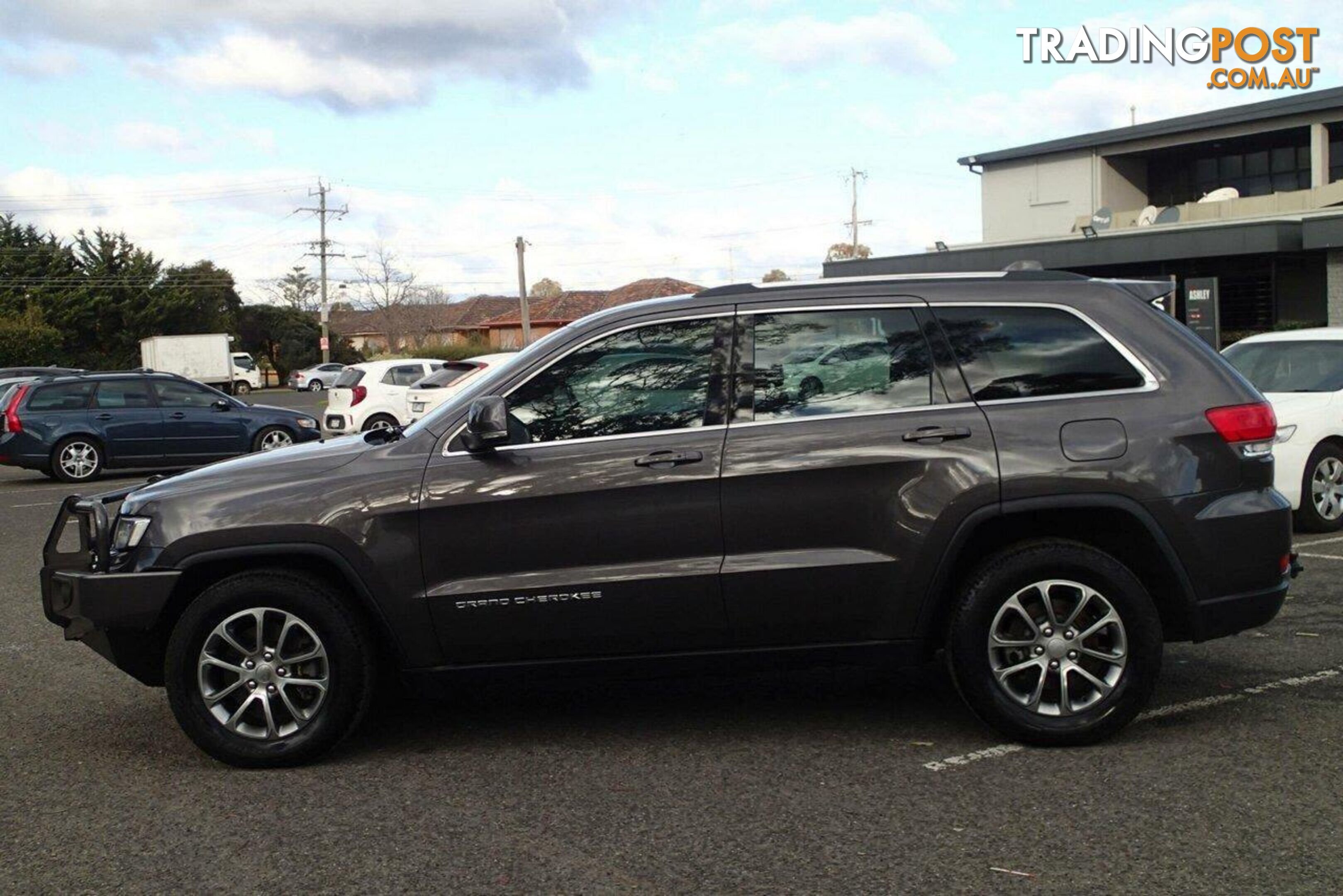 2013 JEEP GRAND CHEROKEE LAREDO (4X4) WK MY14 SUV