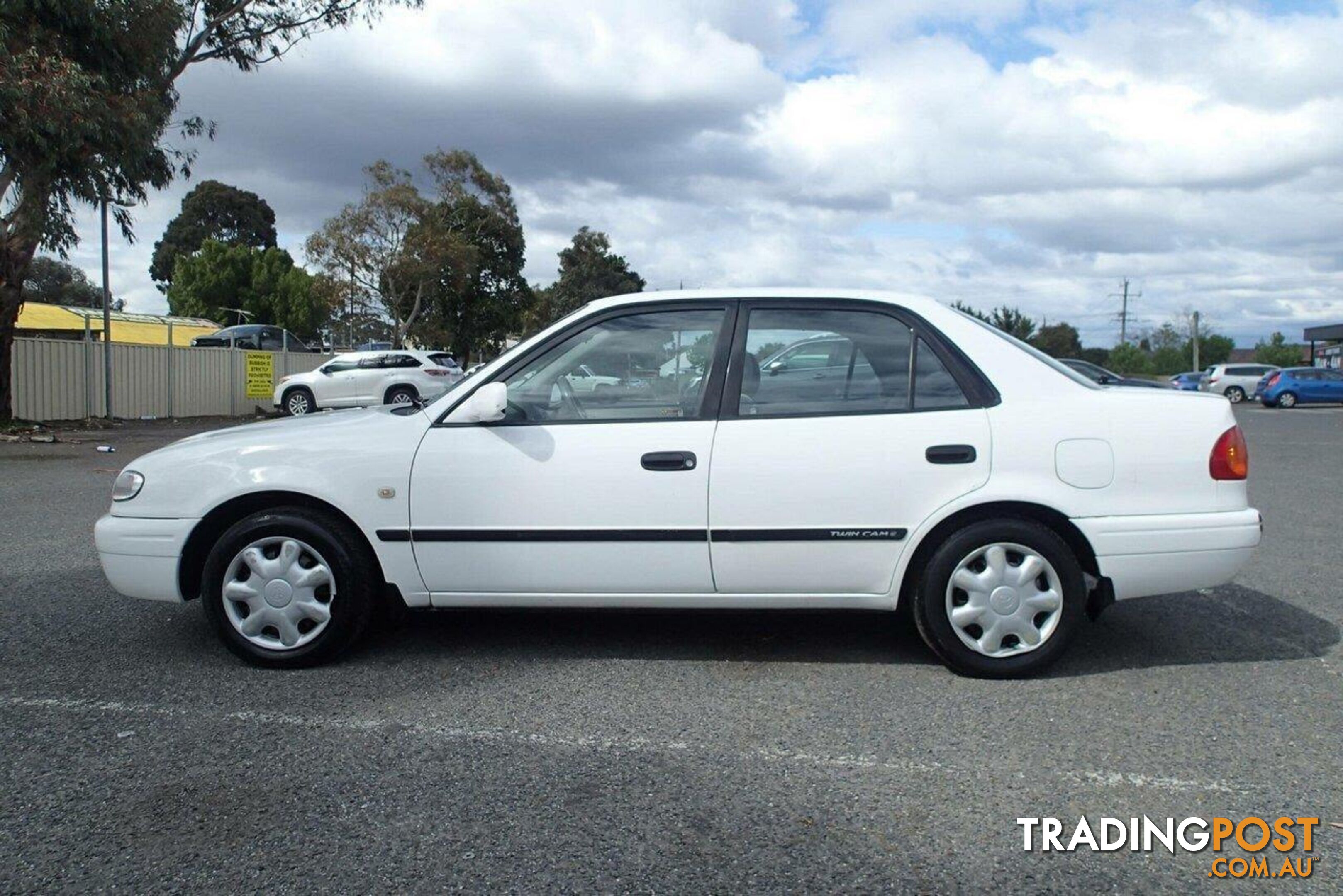 2001 TOYOTA COROLLA ASCENT AE112R SEDAN, 4 DOORS, 5 SEATS