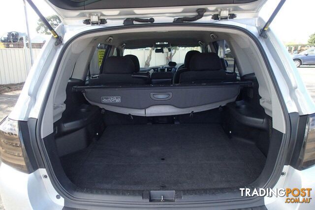 2011 TOYOTA KLUGER KX-R (FWD) 7 SEAT GSU40R MY11 UPGRADE SUV, 4 DOORS, 7 SEATS