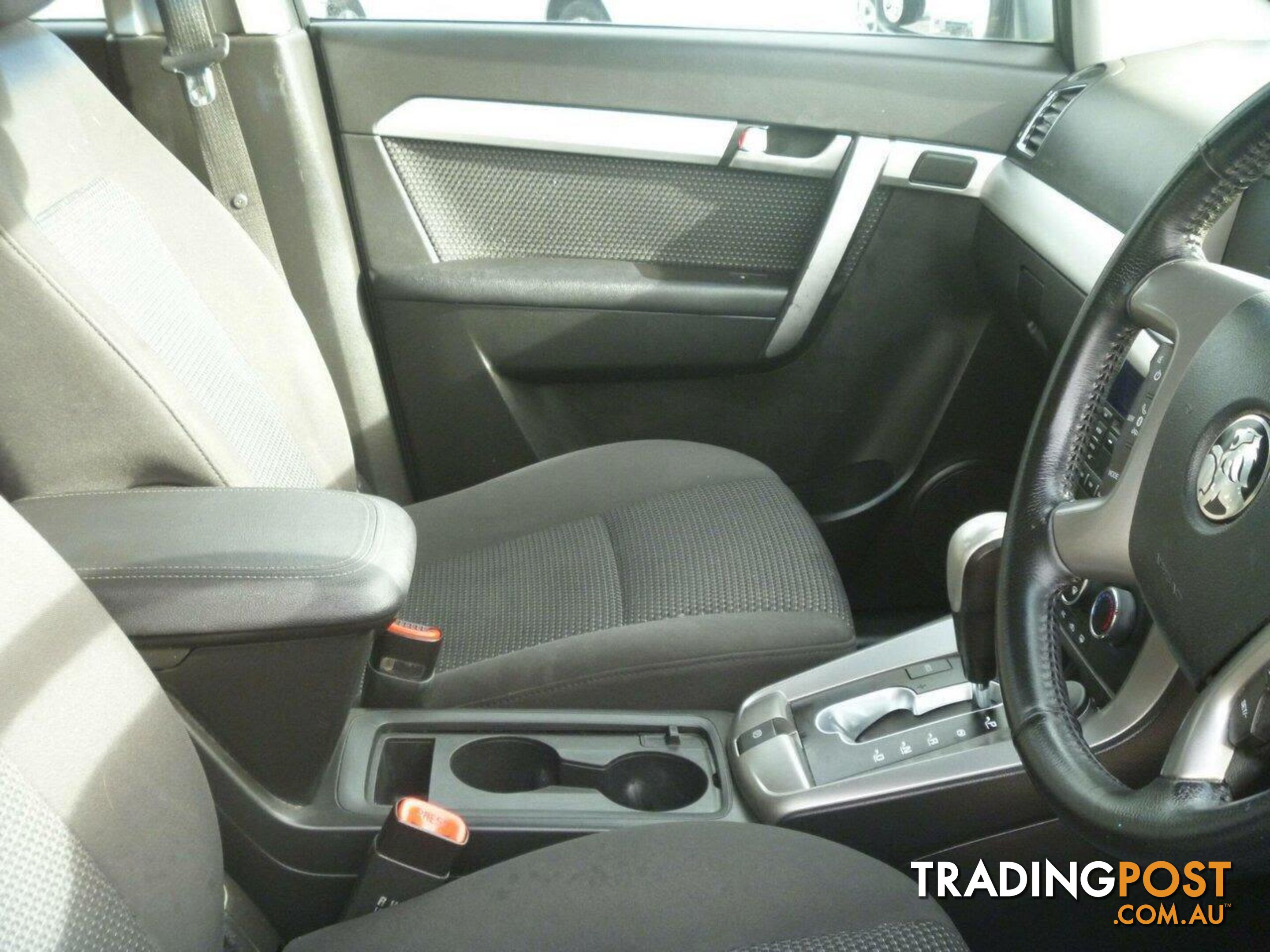 2011 HOLDEN CAPTIVA SX (FWD) CG MY10 SUV, 4 DOORS, 7 SEATS