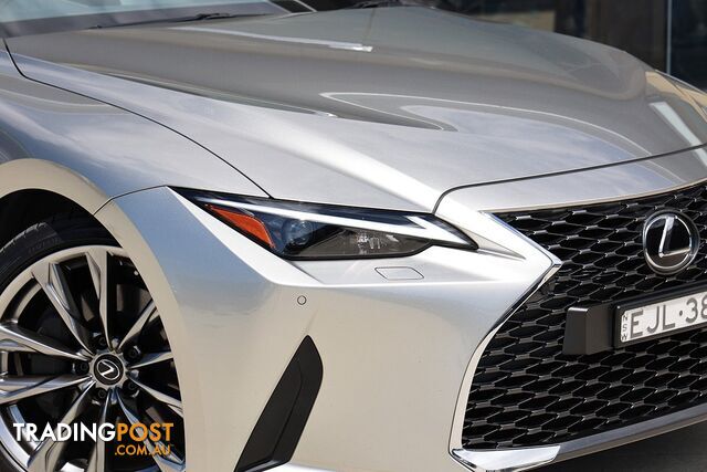 2020 LEXUS IS 300 LUXURY ASE30R SEDAN