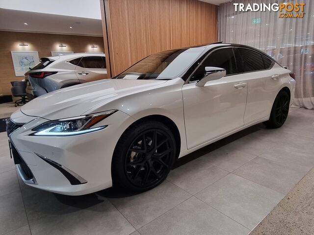 2023 LEXUS ES 300H LUXURY AXZH10R SEDAN