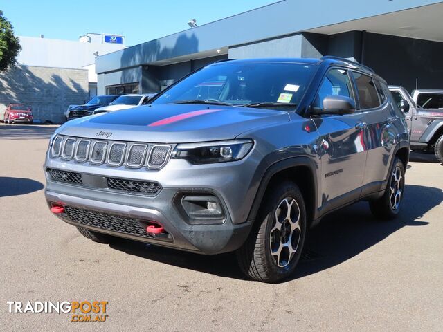 2023 JEEP COMPASS TRAILHAWK M6 MY23 4X4 DUAL RANGE SUV - photo 3 of 18