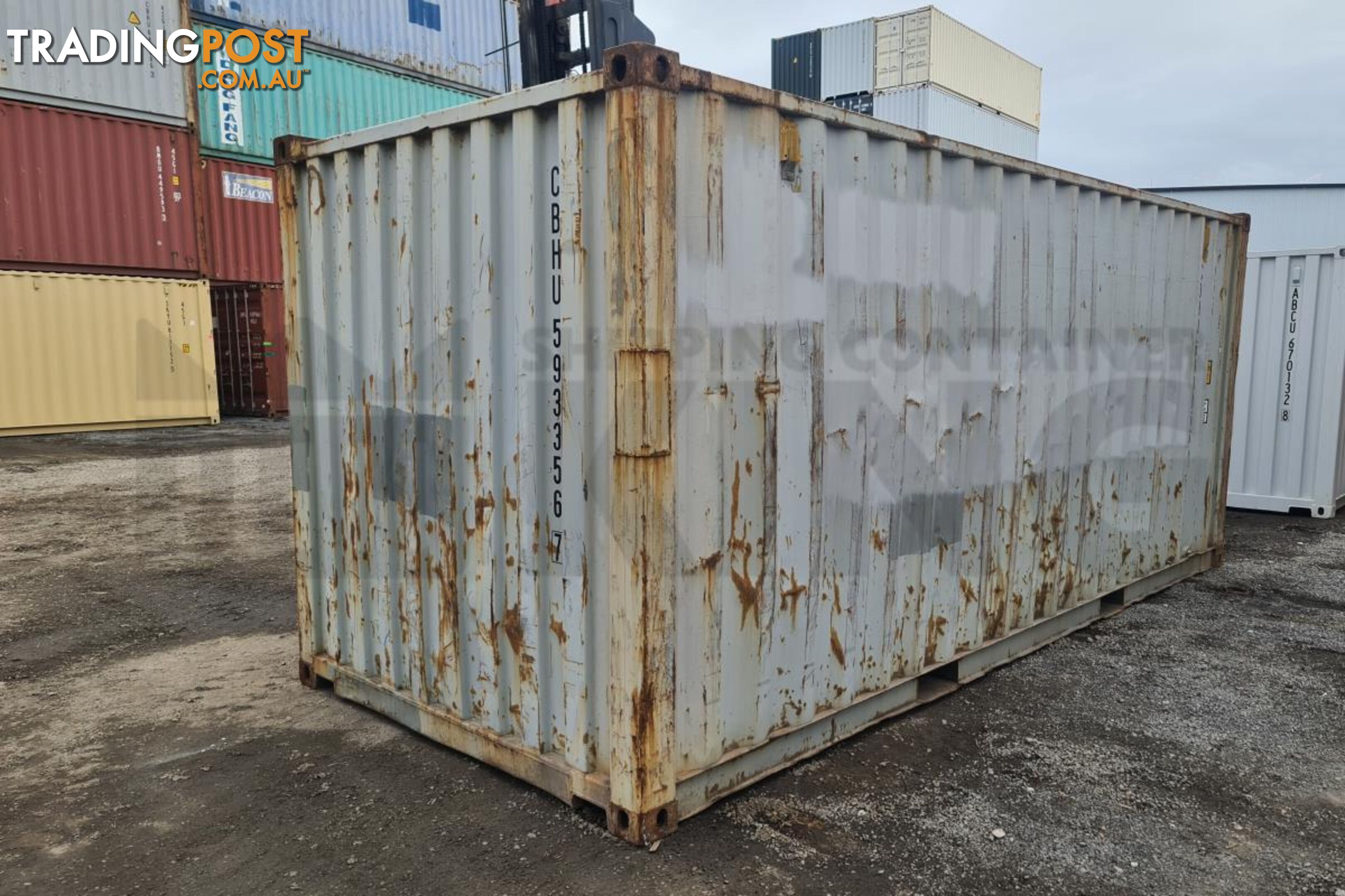 20' STANDARD HEIGHT SHIPPING CONTAINER - in Brisbane